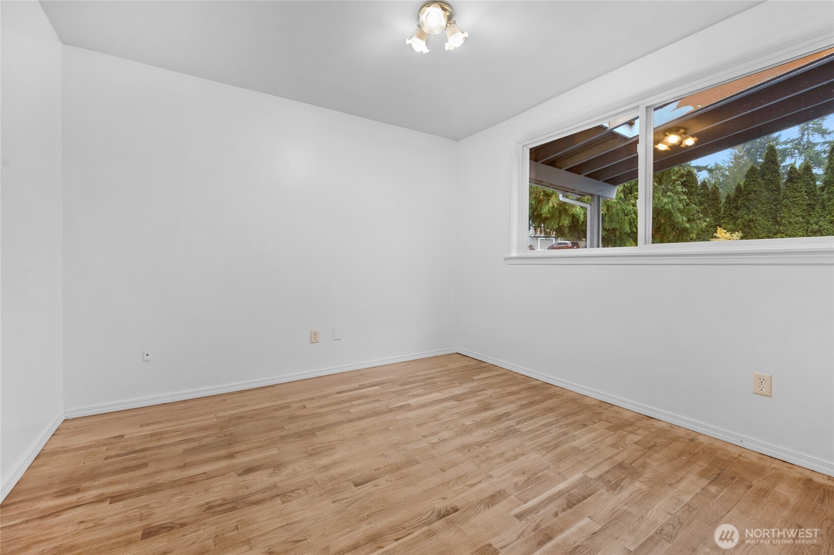 10745 126th Avenue NE