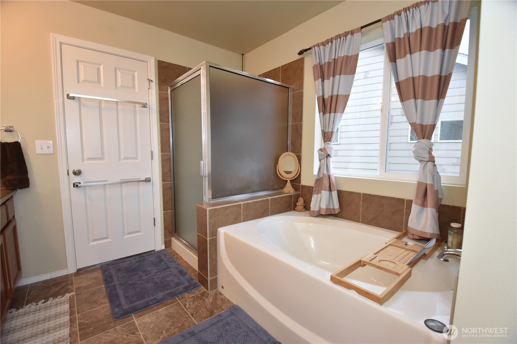722 Panorama Ridge