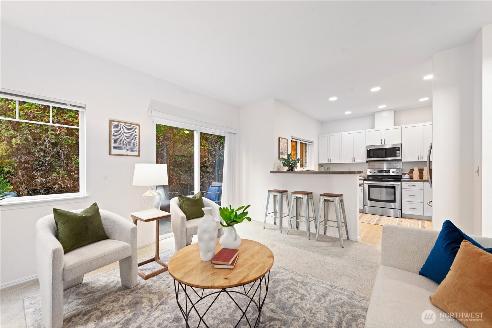562 S 51st Court