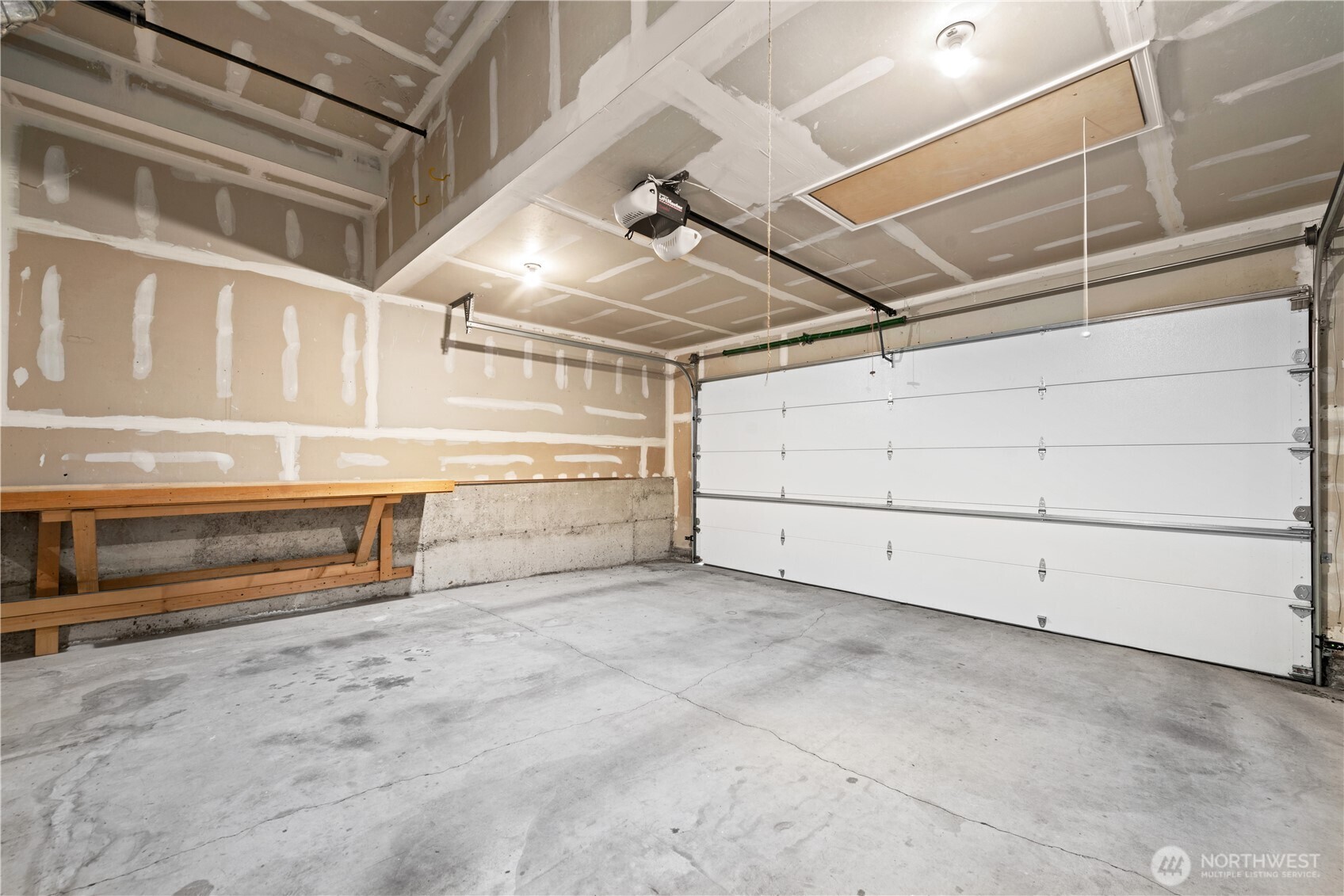 562 S 51st Court