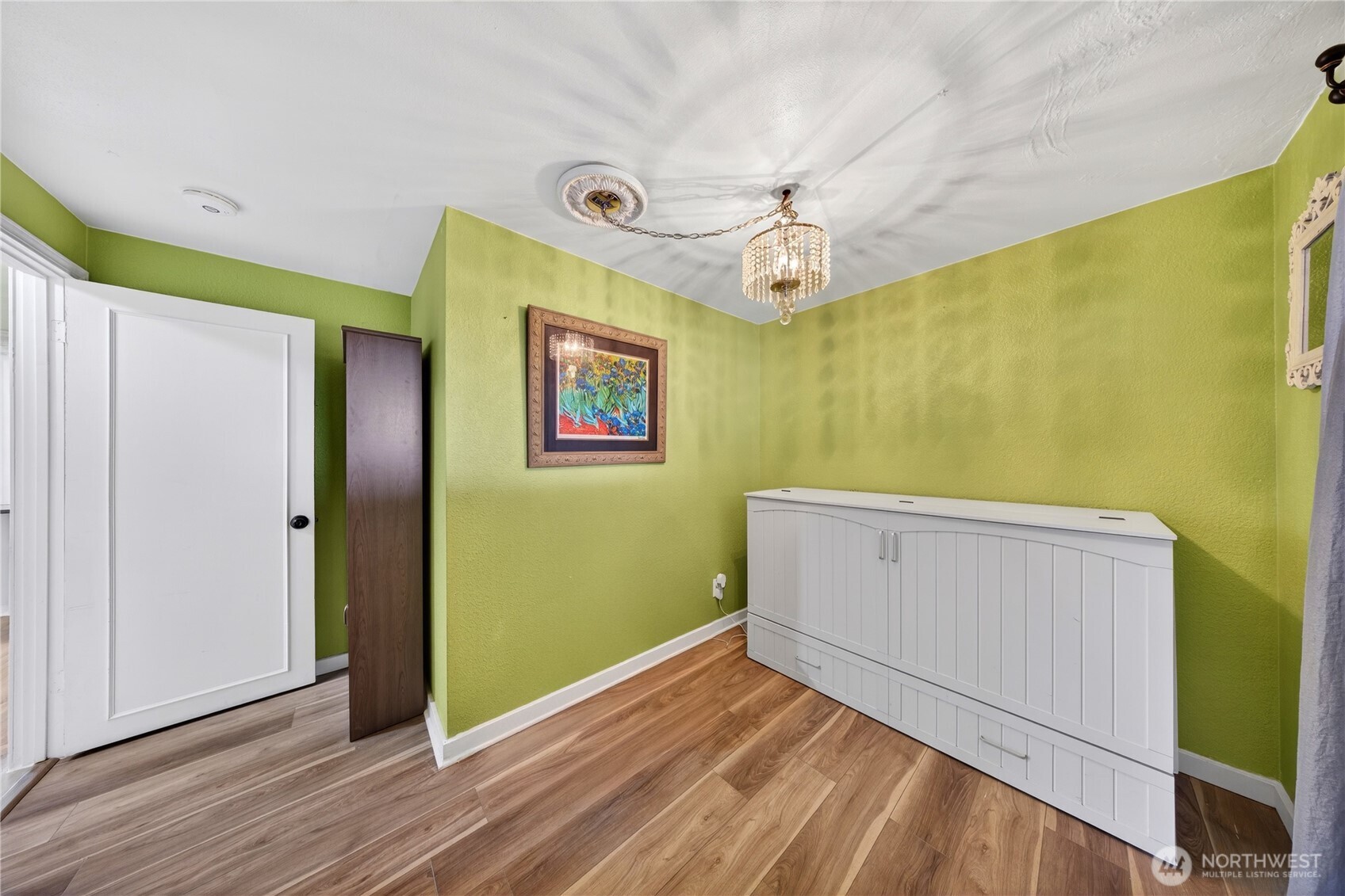 14612 Avon Allen Rd