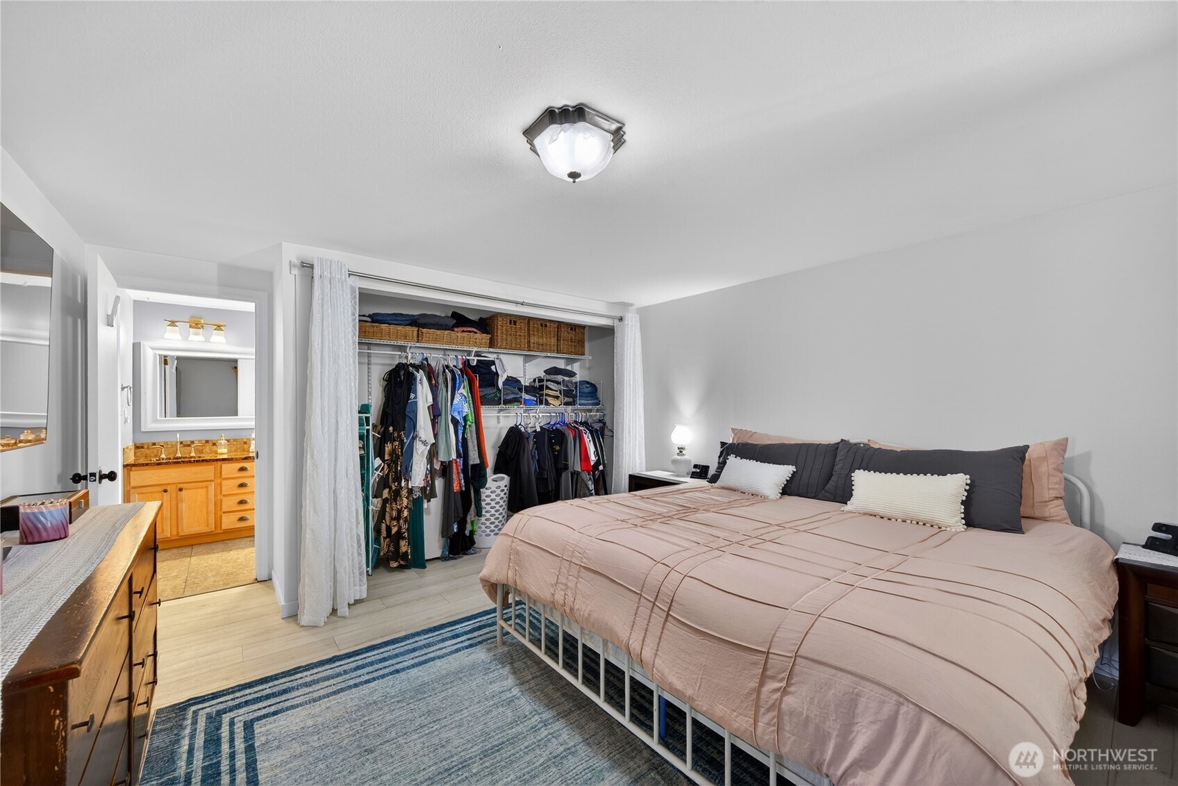 14612 Avon Allen Rd