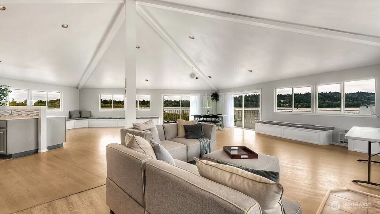 17203 NE 45th Street Unit: 46