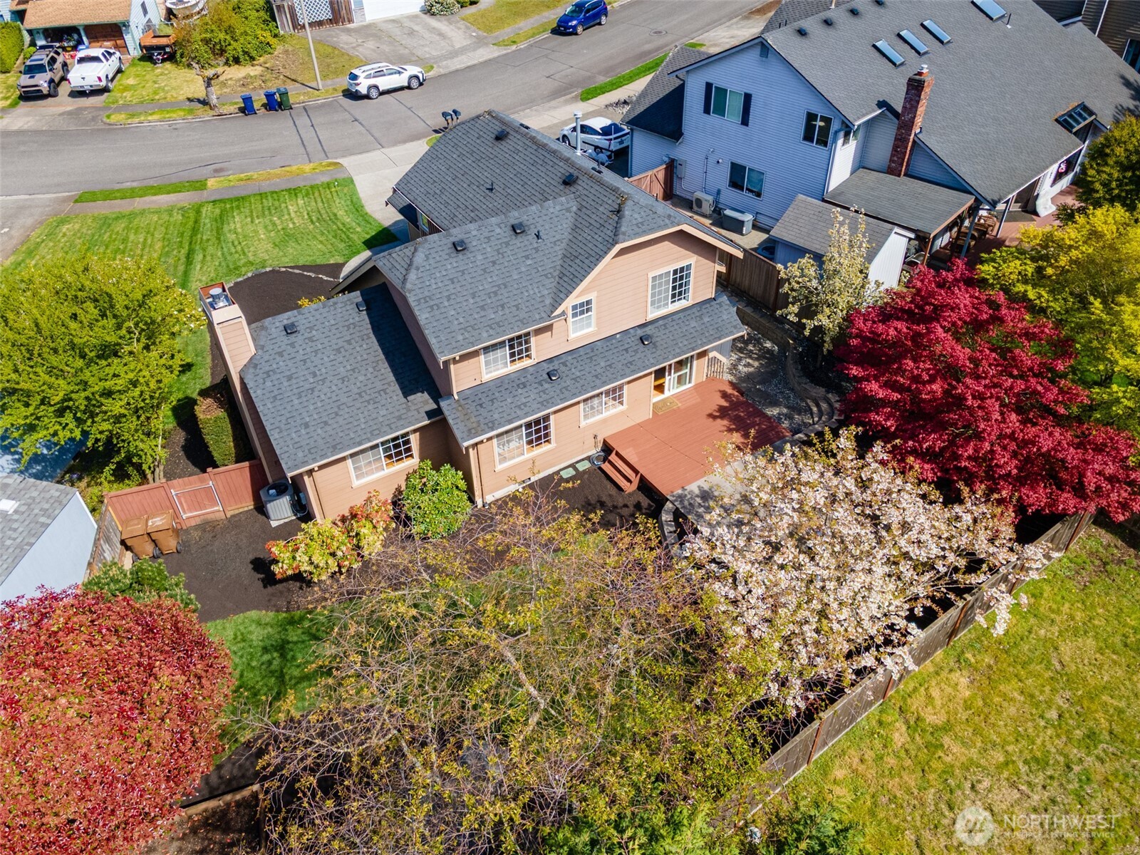 3734 Braeburn Drive NE