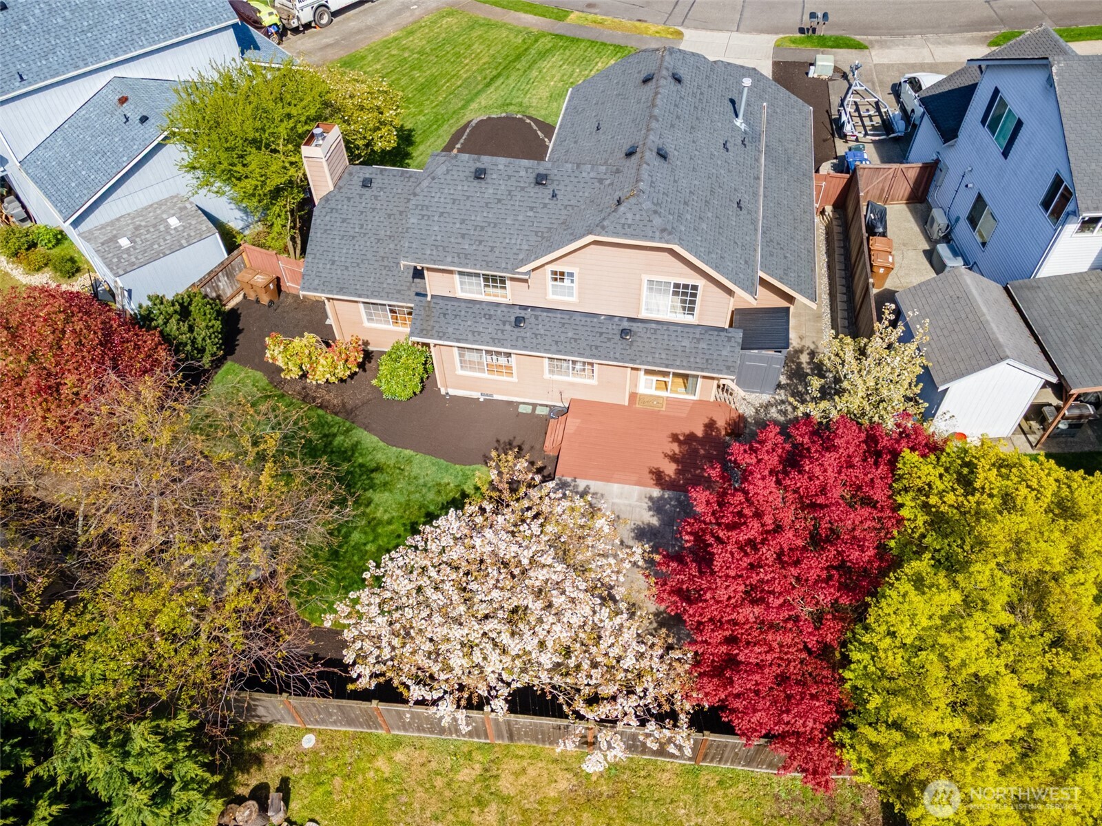 3734 Braeburn Drive NE