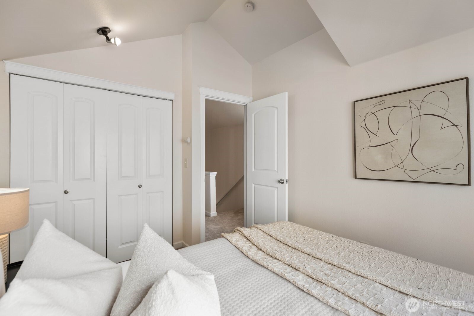 13810 Greenwood Avenue N Unit: D