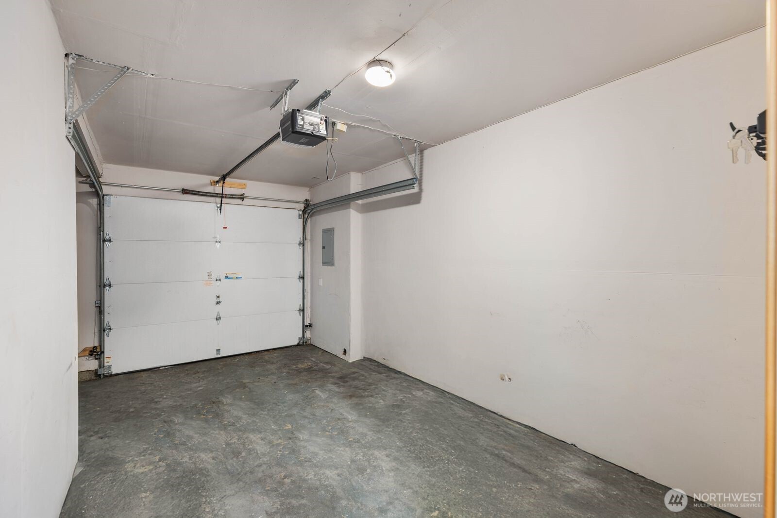 13810 Greenwood Avenue N Unit: D