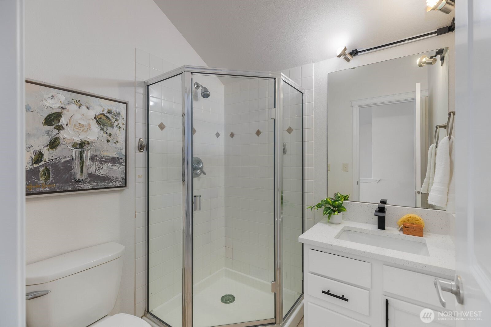 13810 Greenwood Avenue N Unit: D