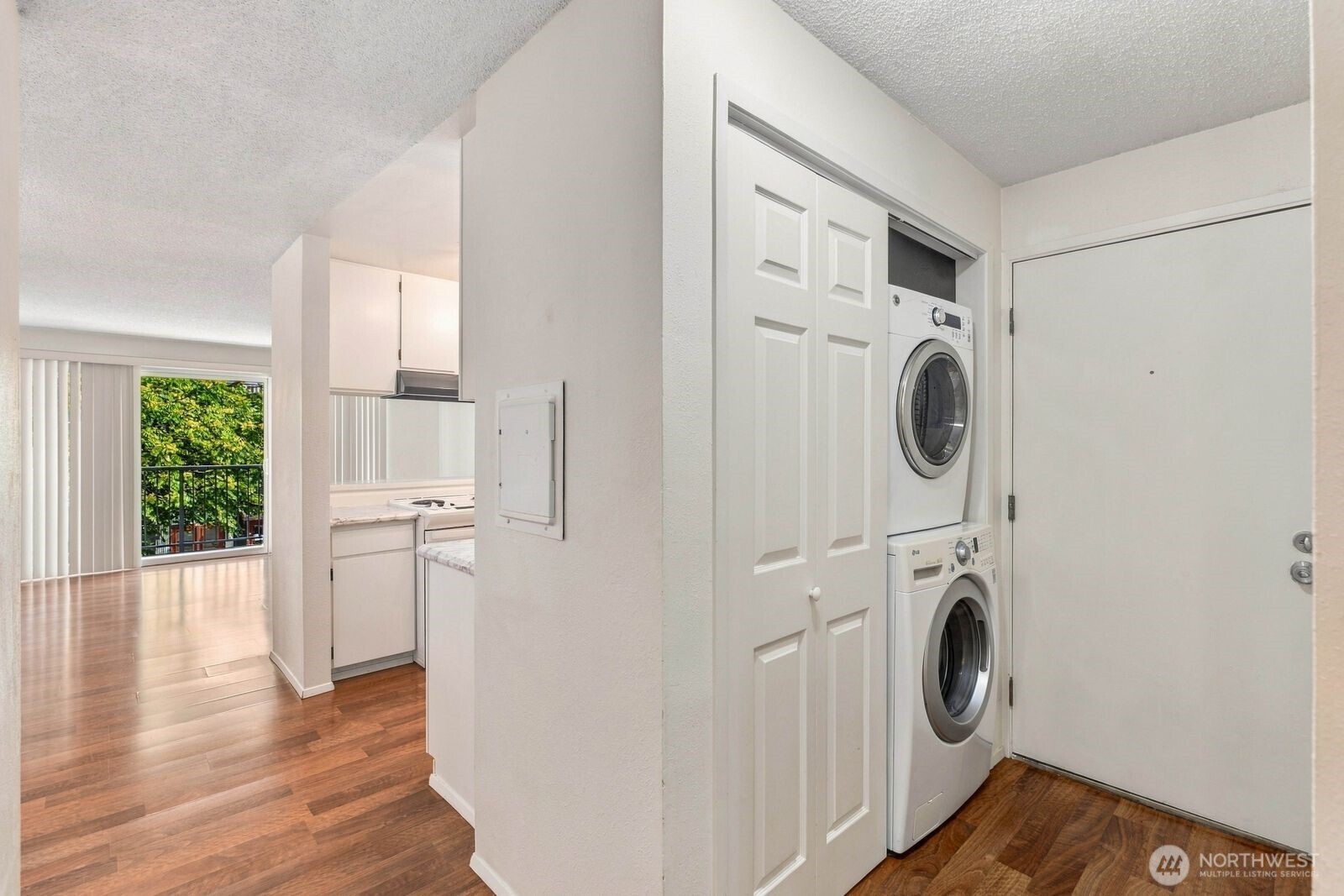 762 Hayes Street Unit: 23