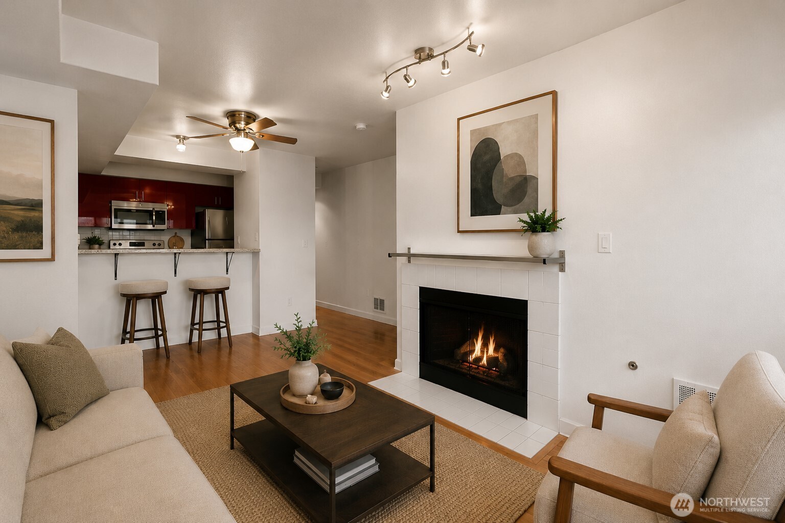530 Melrose Avenue E Unit: 507