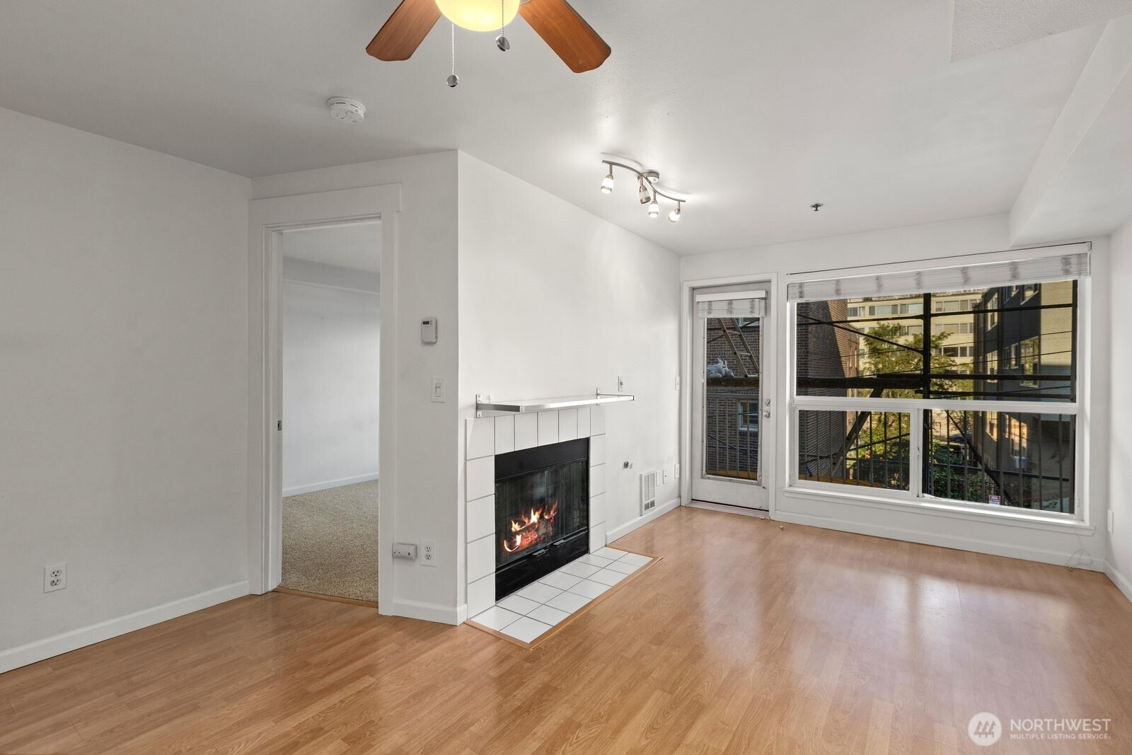 530 Melrose Avenue E Unit: 507
