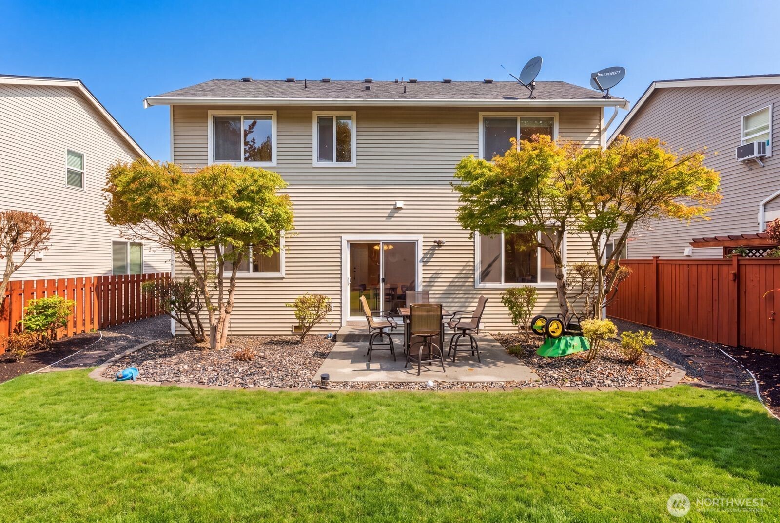 2529 88th Drive NE