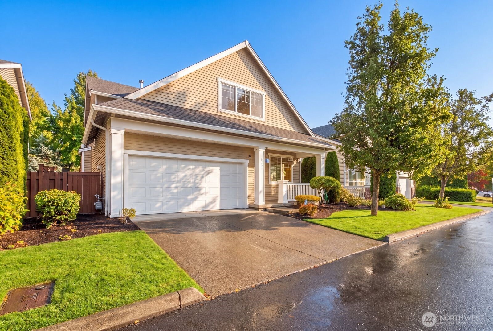2529 88th Drive NE