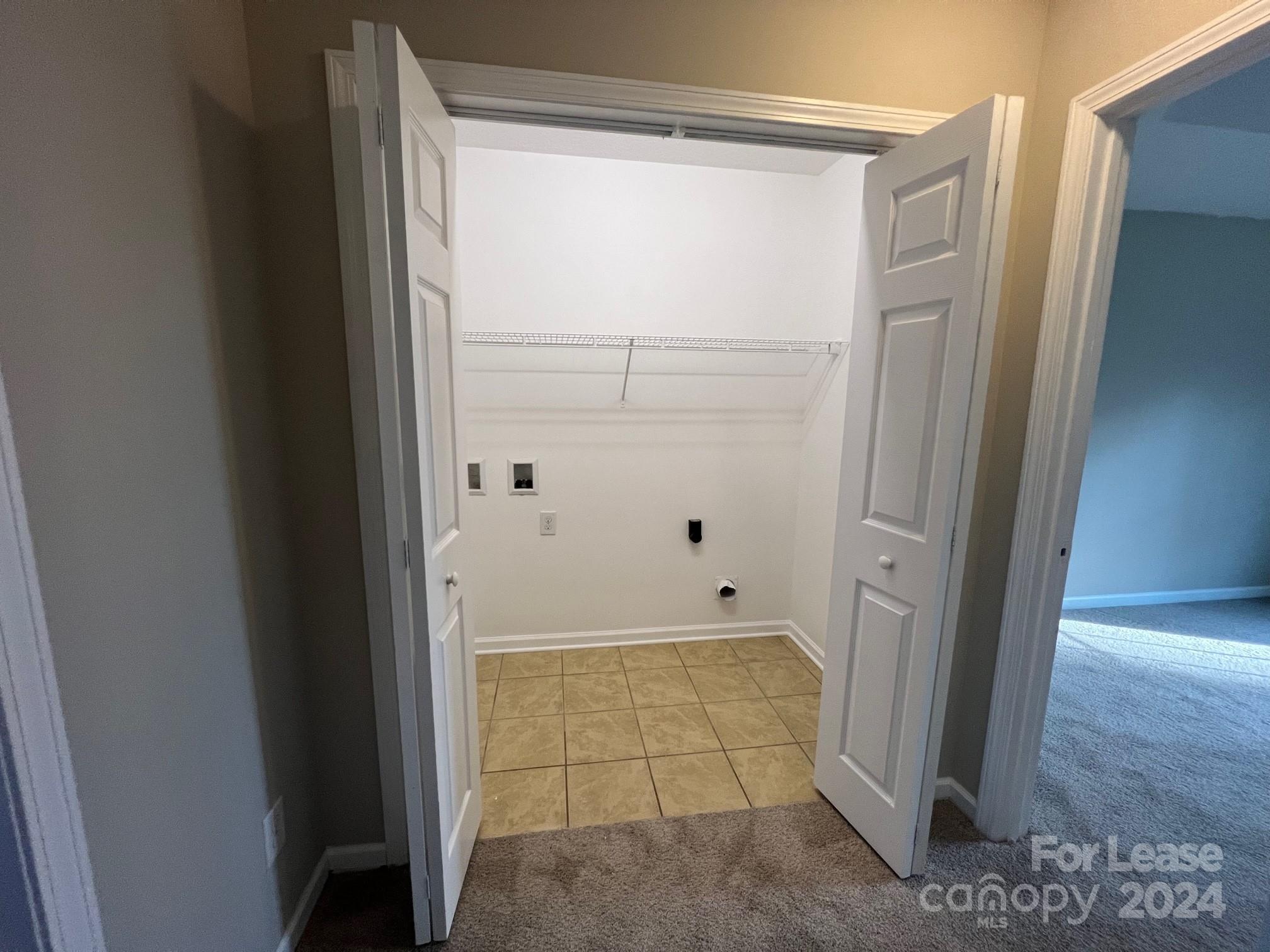 312 Springhill Lane