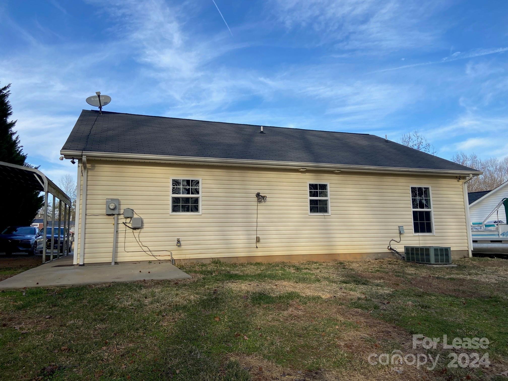 312 Springhill Lane