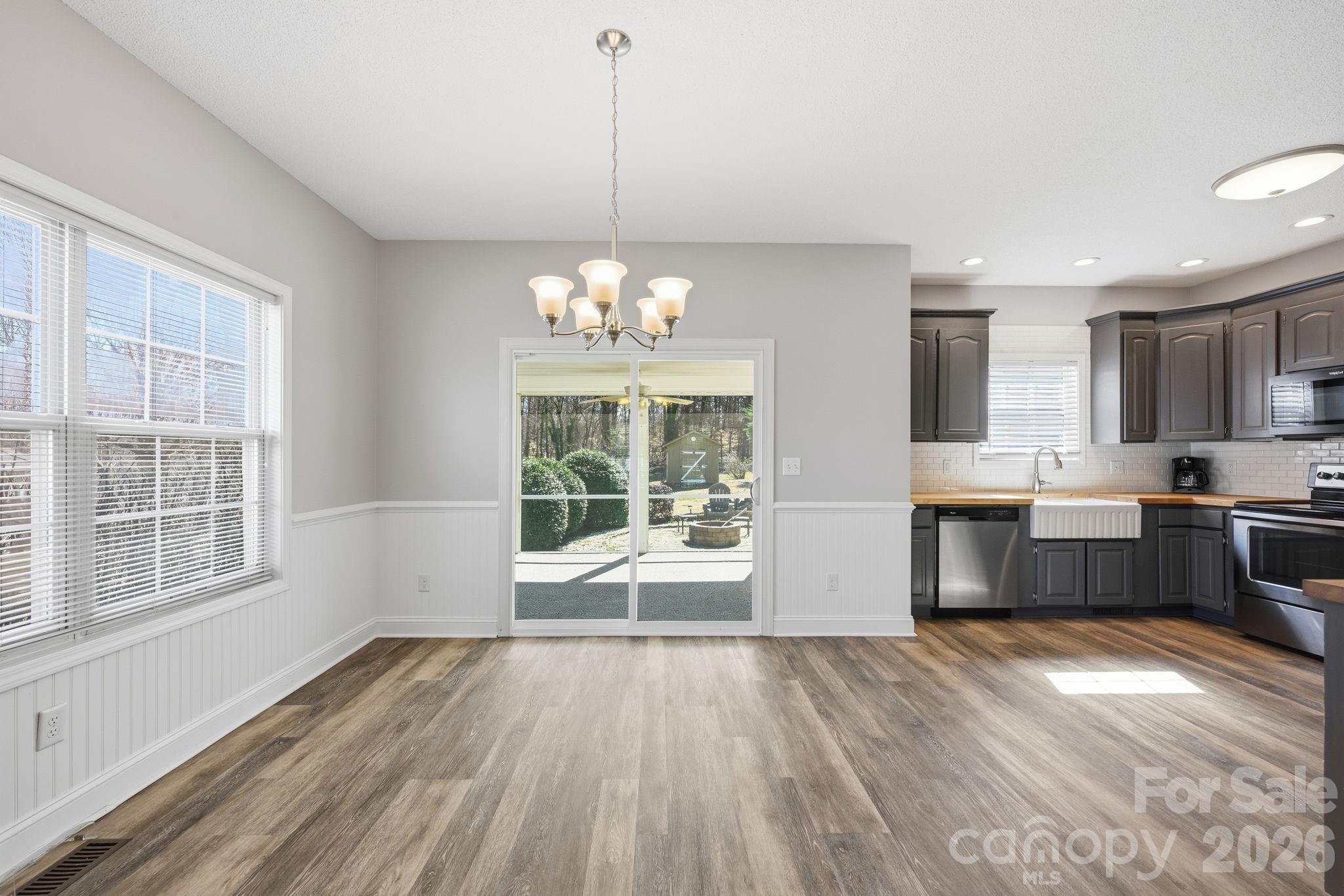 7335 Broad Wing Lane