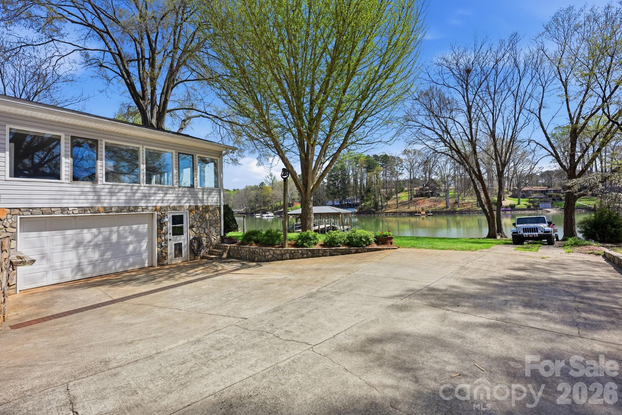 3832 Swanson Road