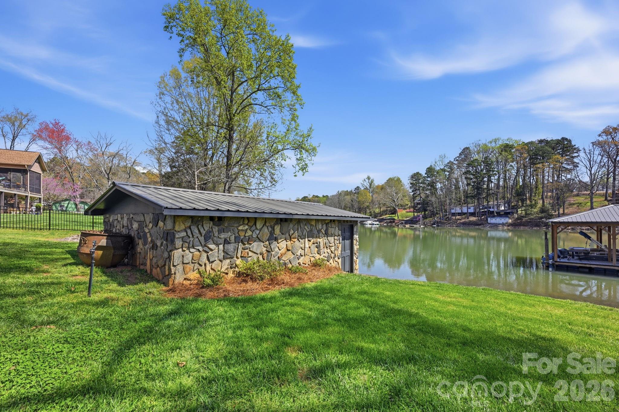 3832 Swanson Road