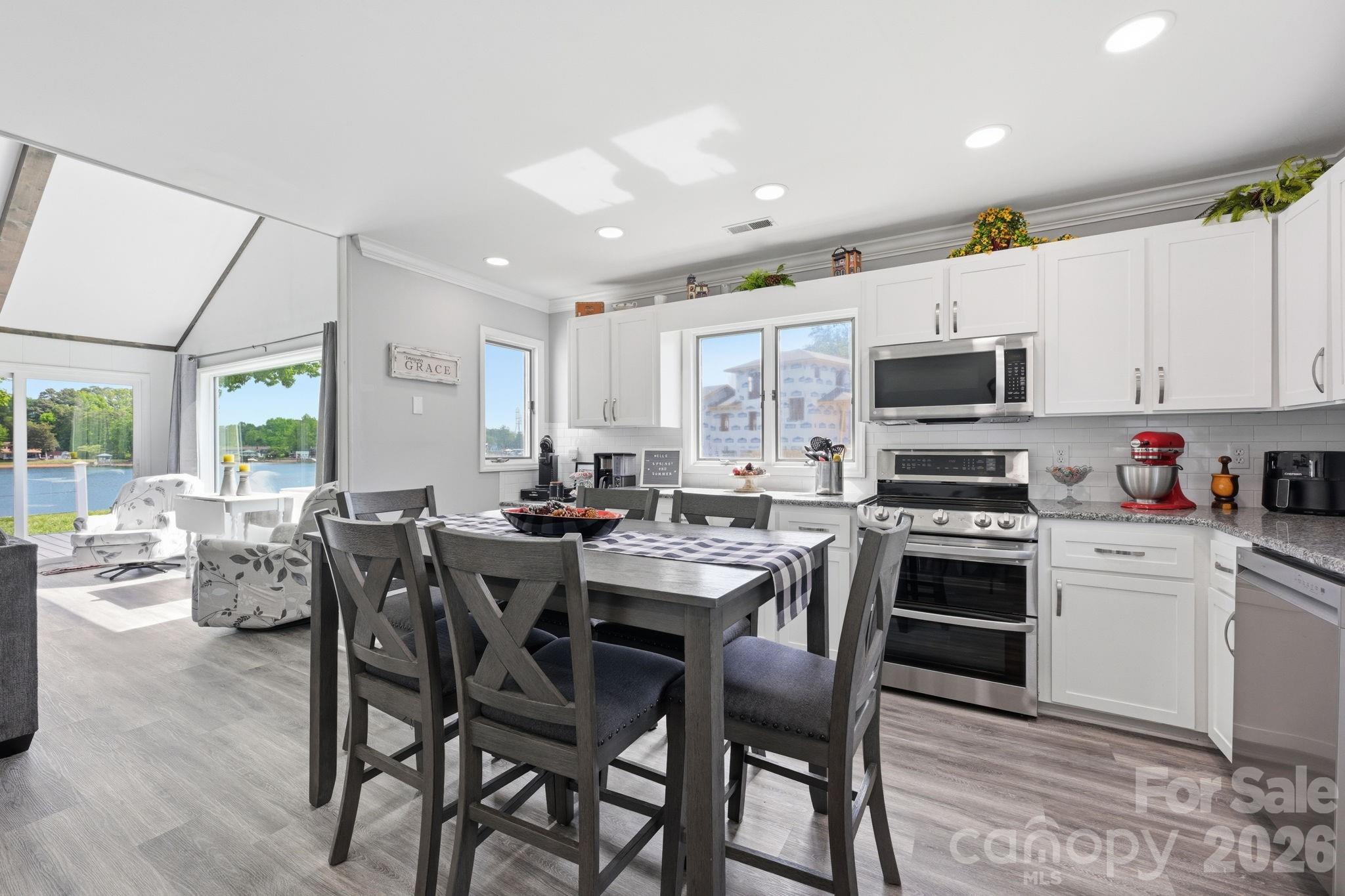 8029 Lucky Creek Lane