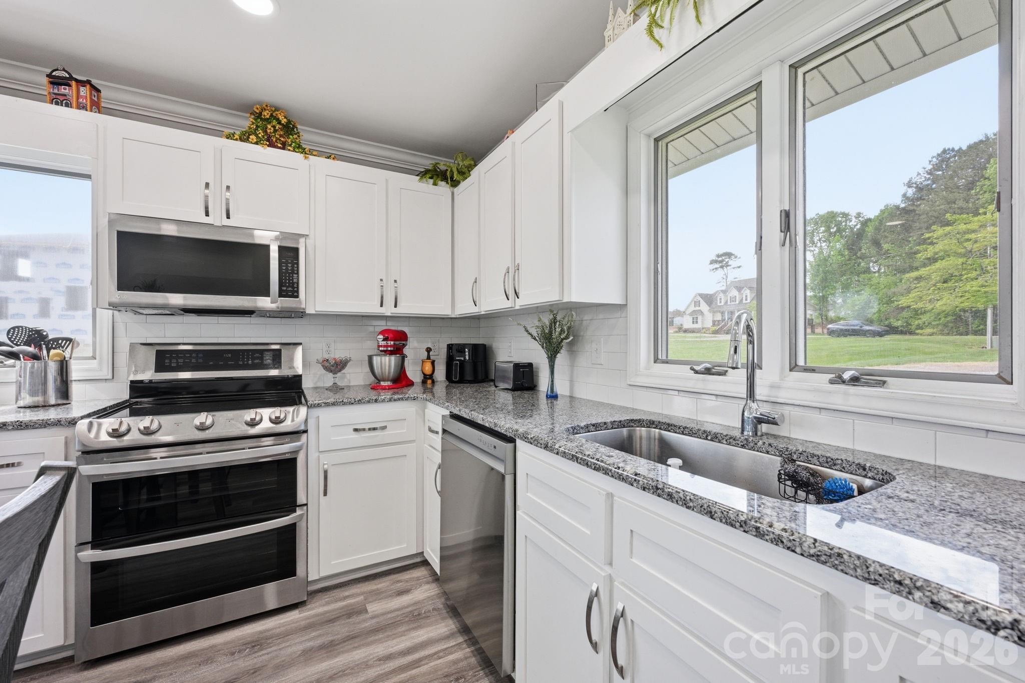 8029 Lucky Creek Lane