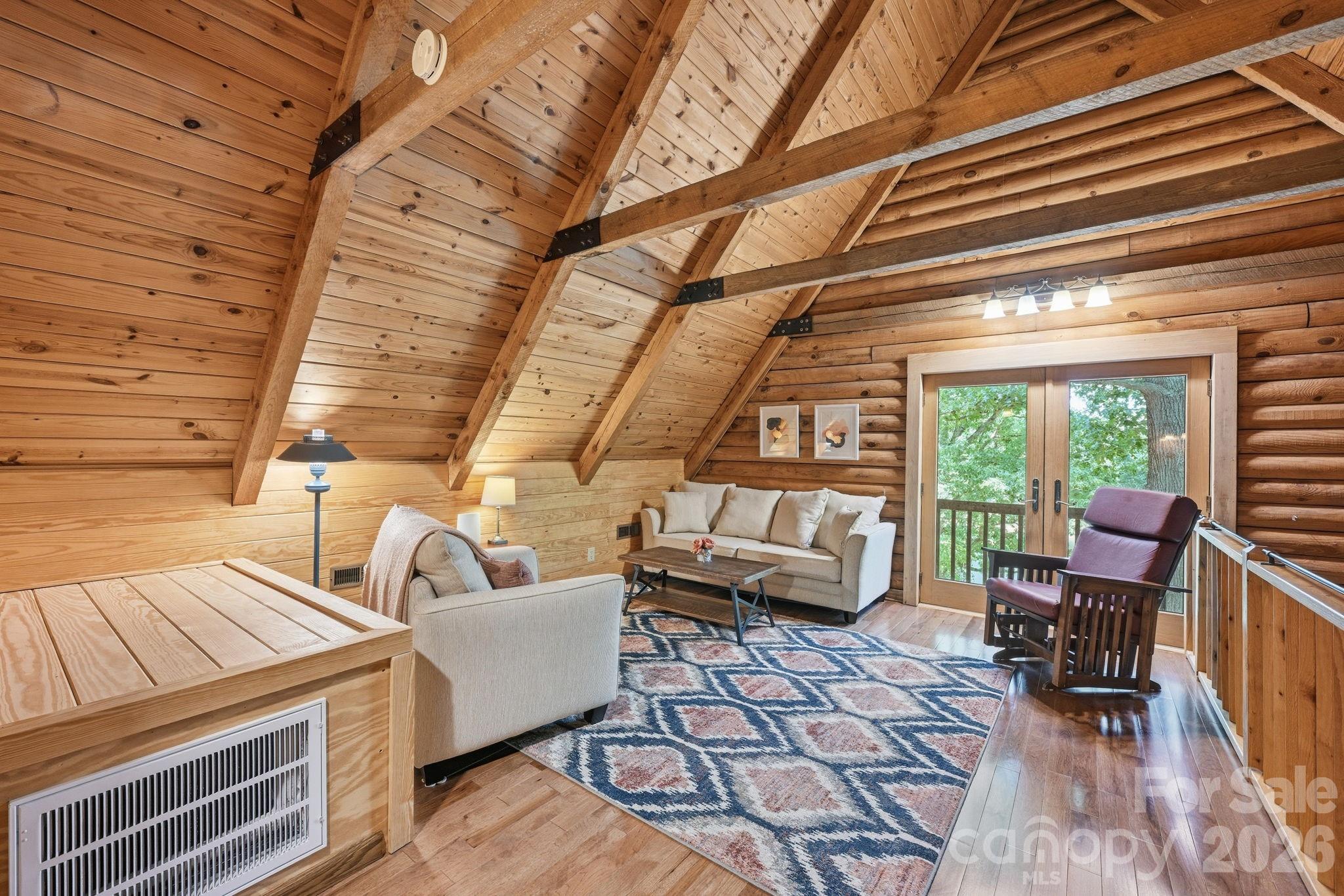 3779 Chevlot Hills Road