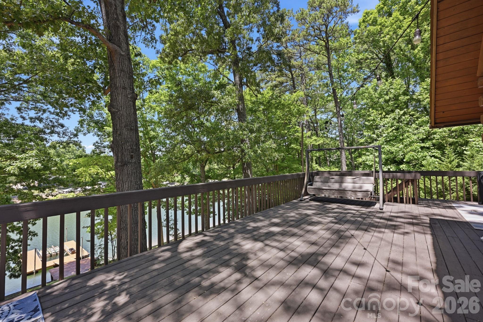 3779 Chevlot Hills Road