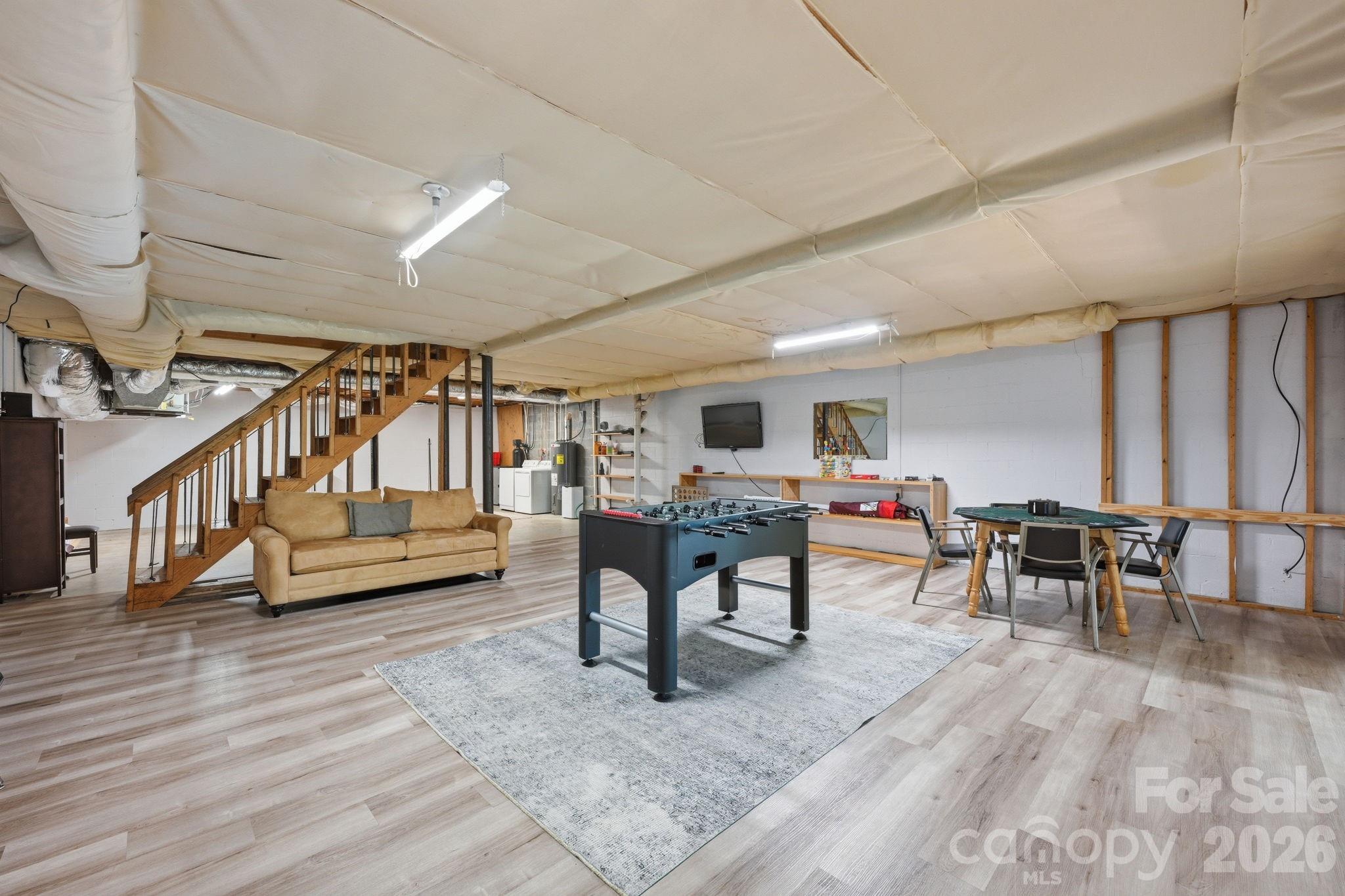 3779 Chevlot Hills Road
