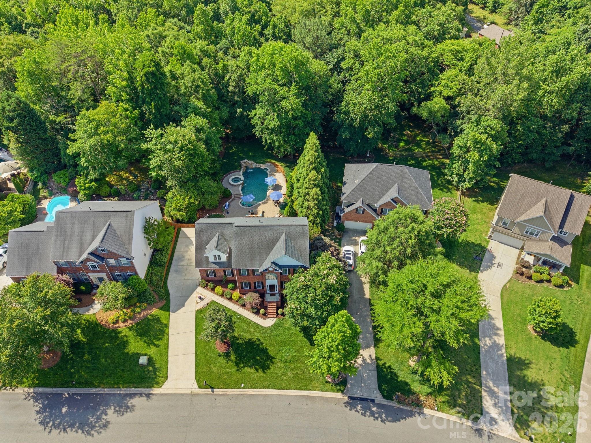 2530 Shady Reach Lane
