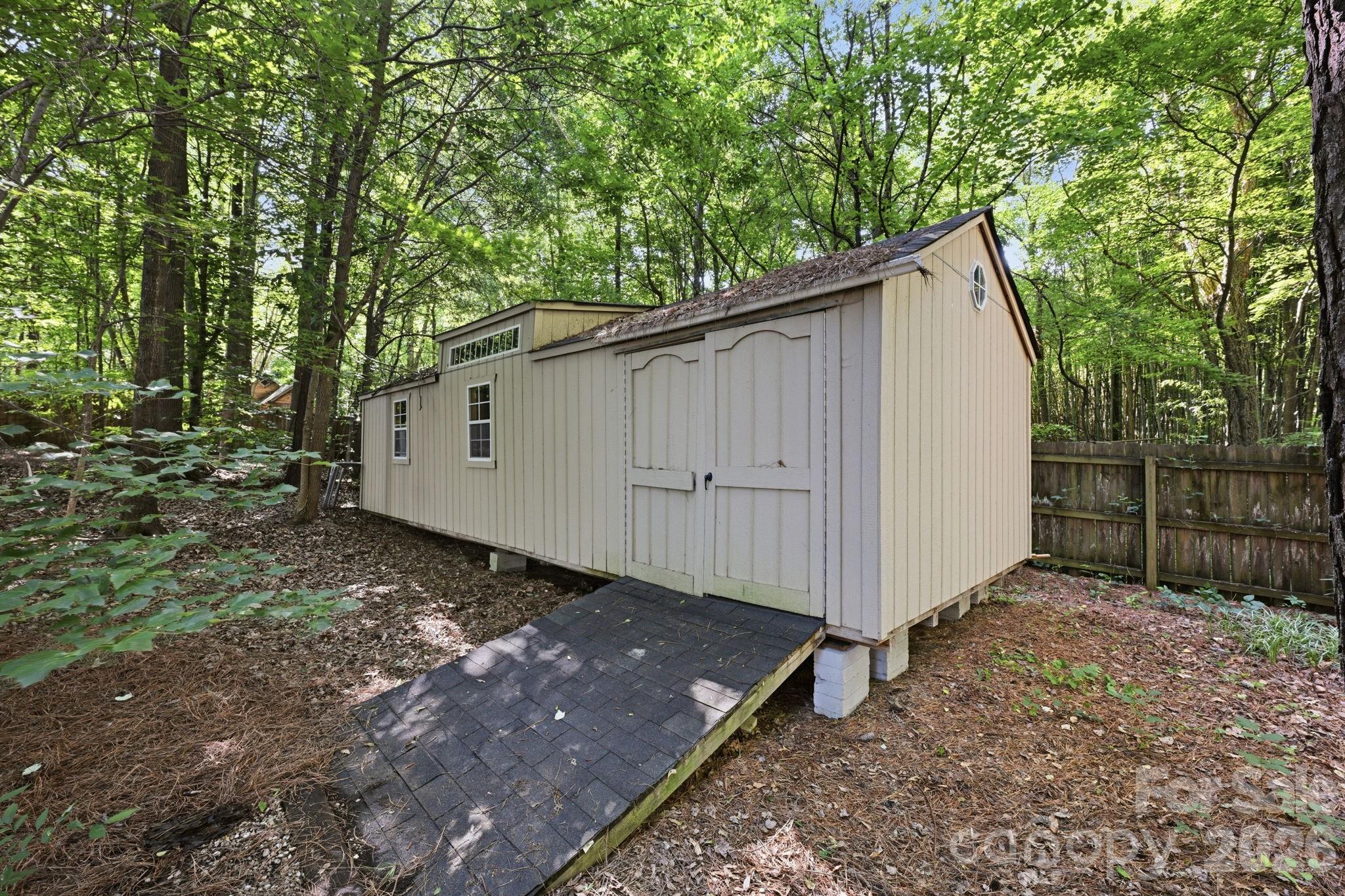 2530 Shady Reach Lane