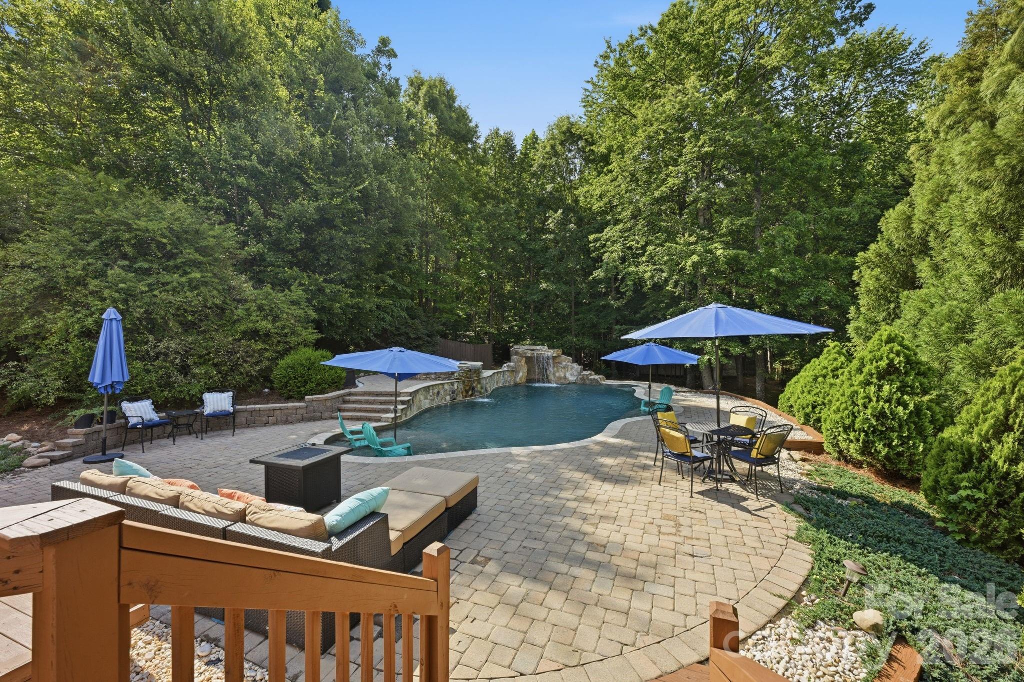 2530 Shady Reach Lane