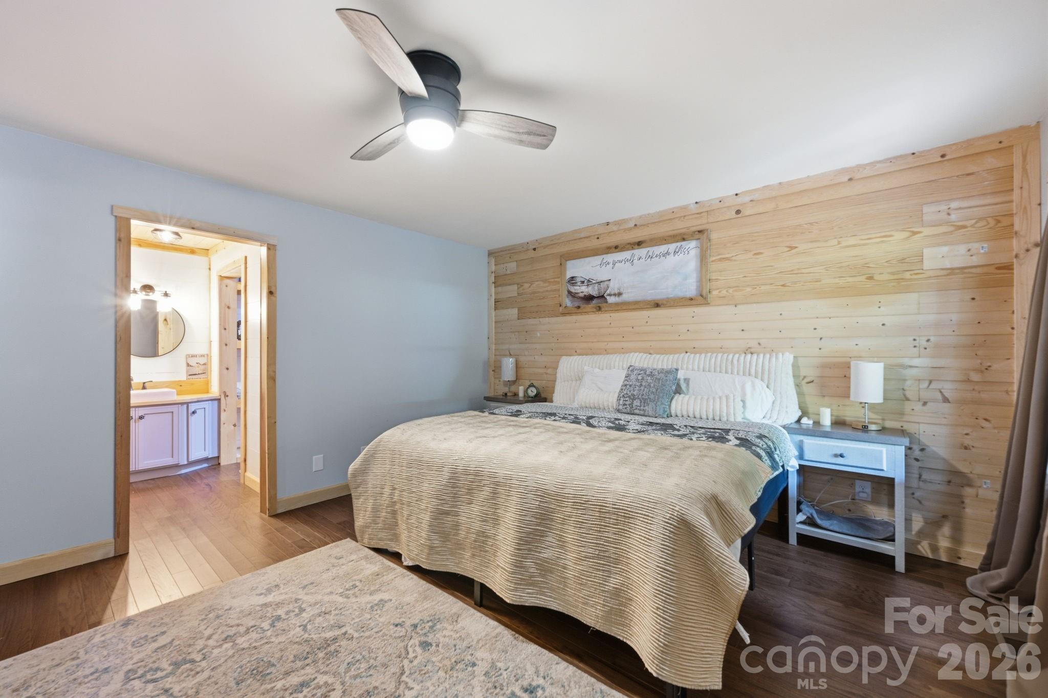 1367 Roundstone Road