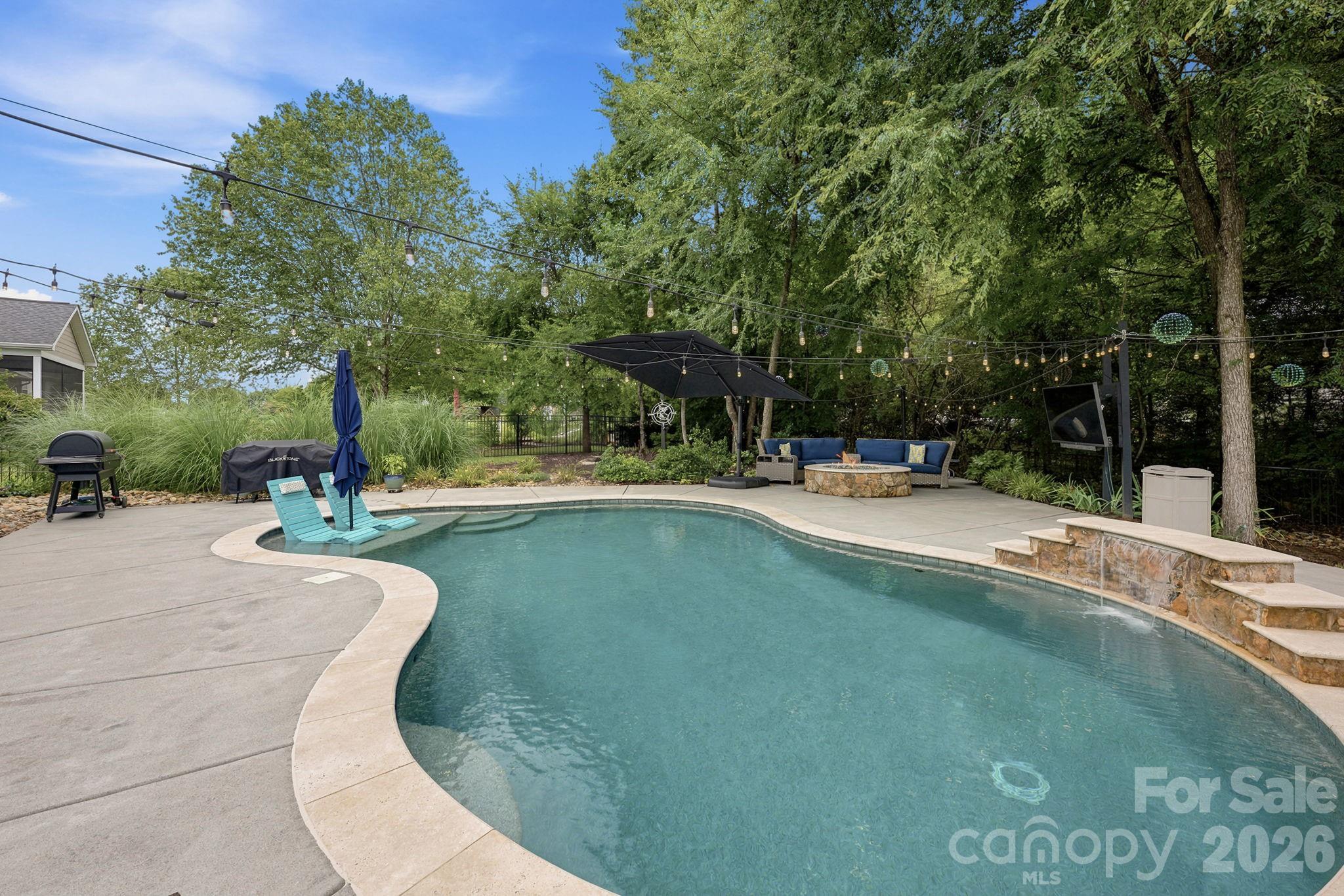 6957 Pin Oaks Drive