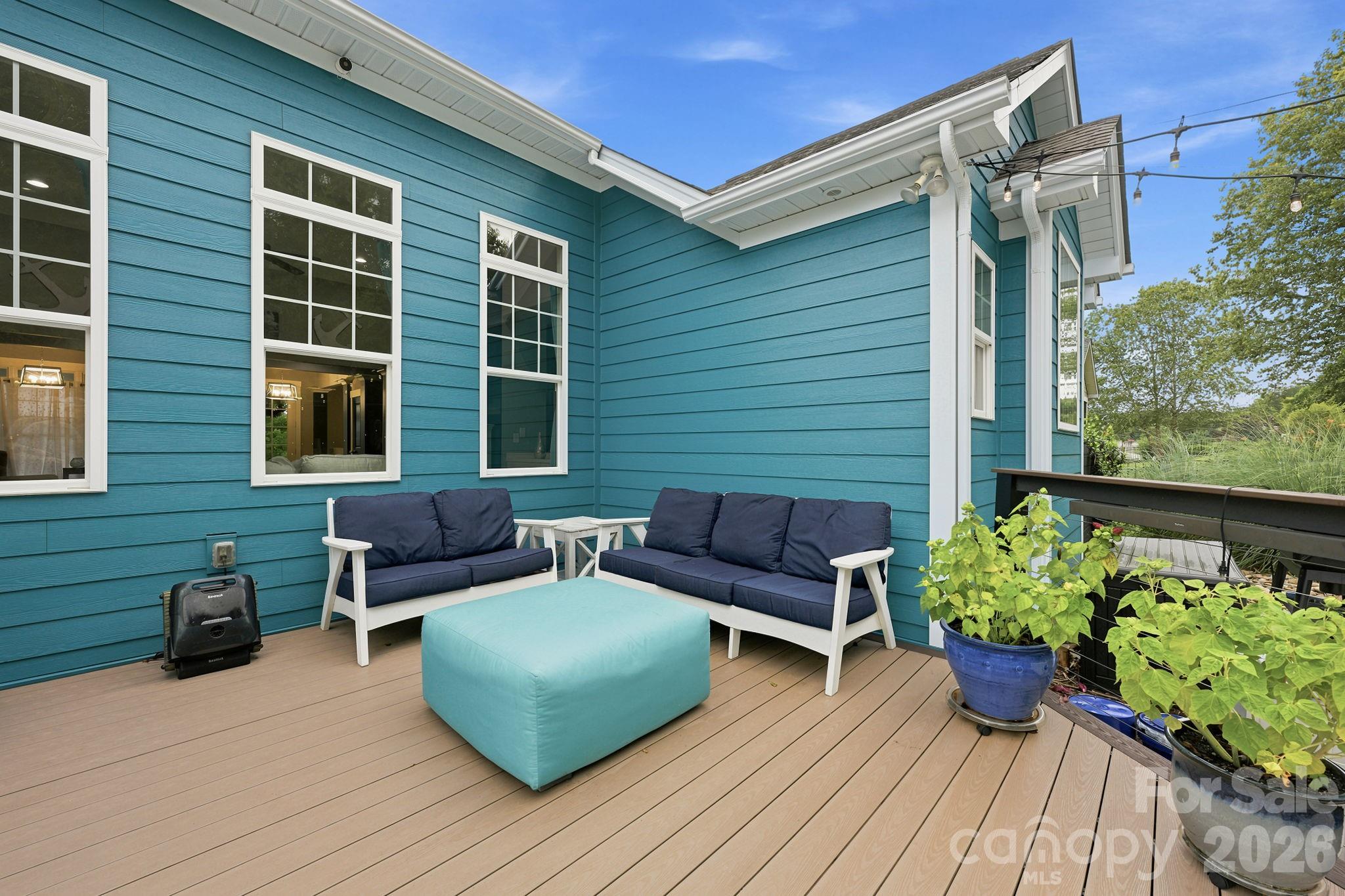 6957 Pin Oaks Drive