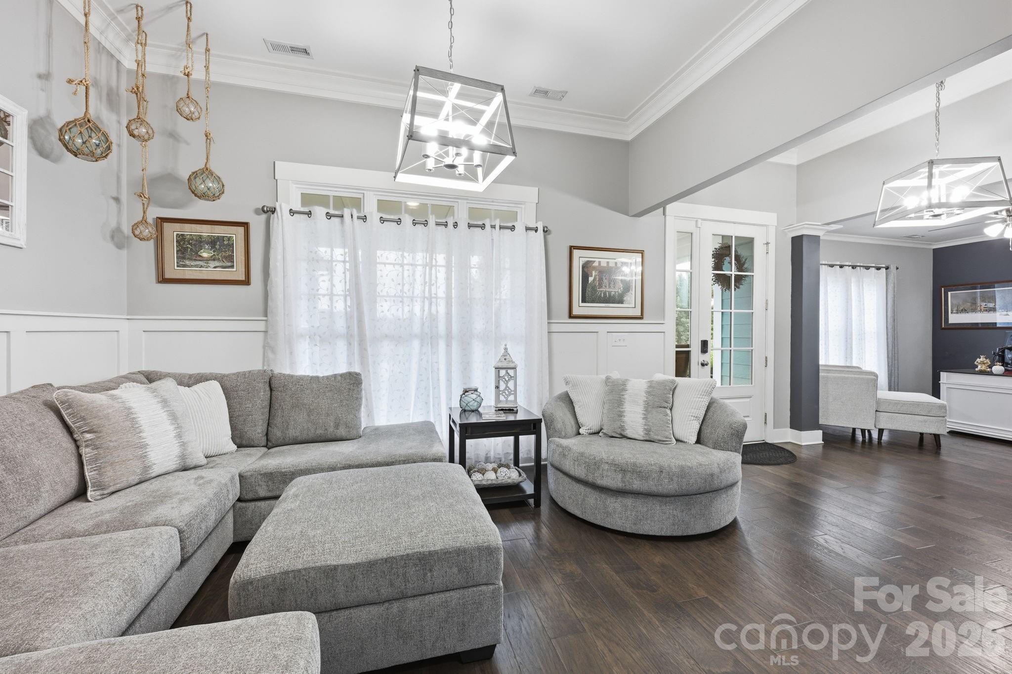 6957 Pin Oaks Drive