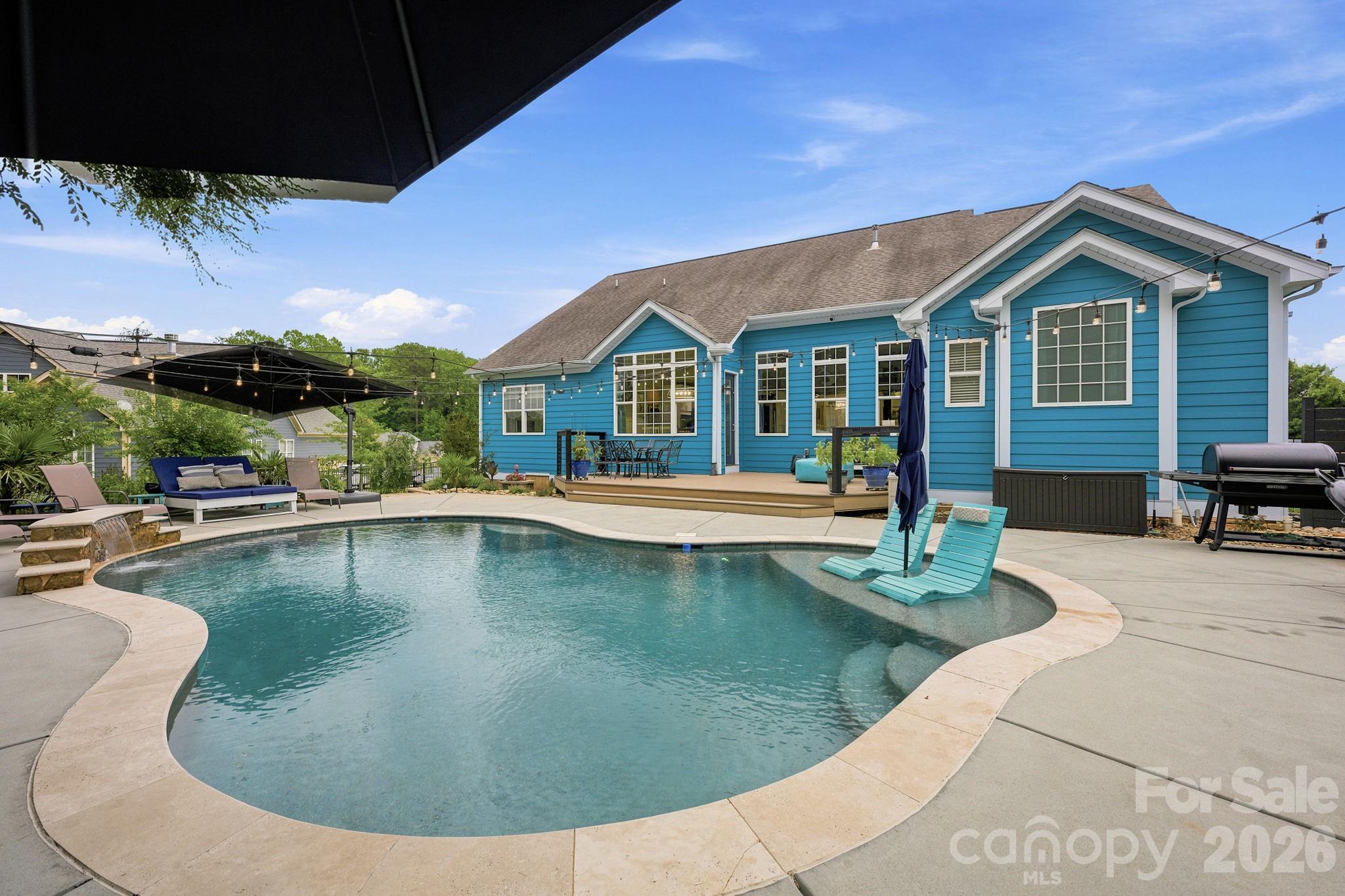 6957 Pin Oaks Drive