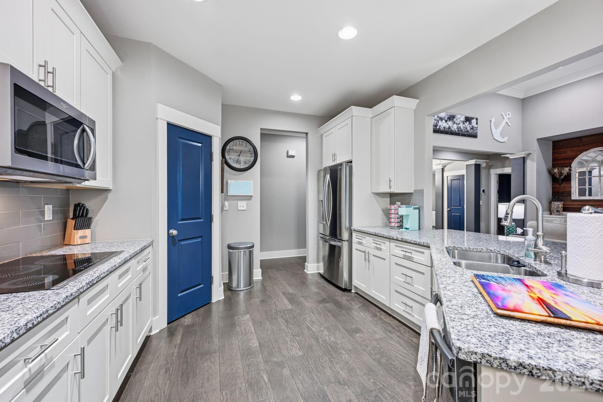 6957 Pin Oaks Drive