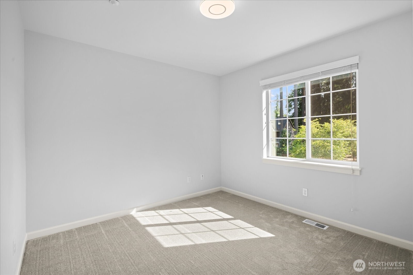 17128 NE 120th
