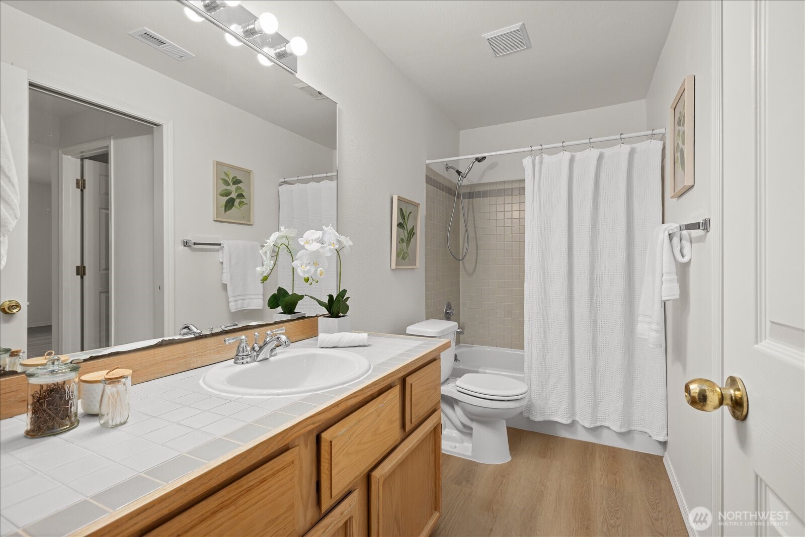 7250 NE Old Redmond Rd Unit: F124