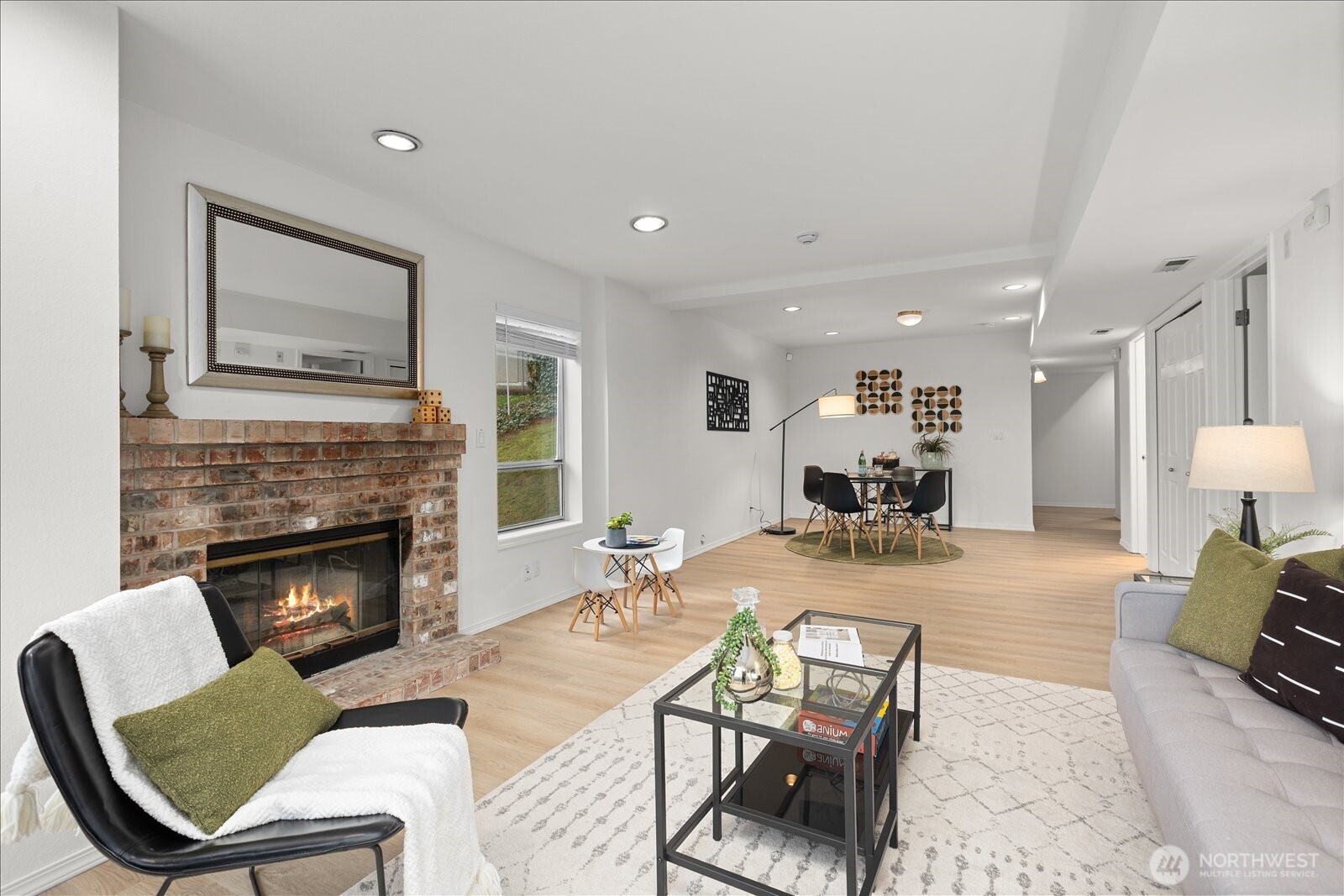 7250 NE Old Redmond Rd Unit: F124