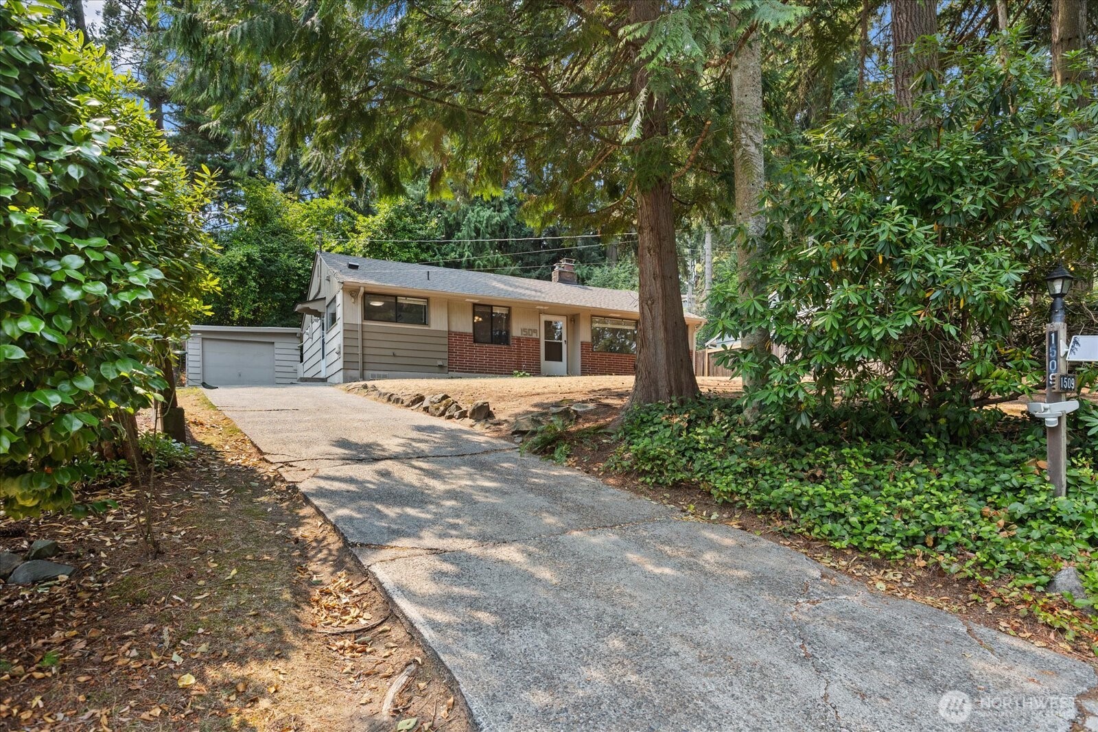 1509 NE 190th Street