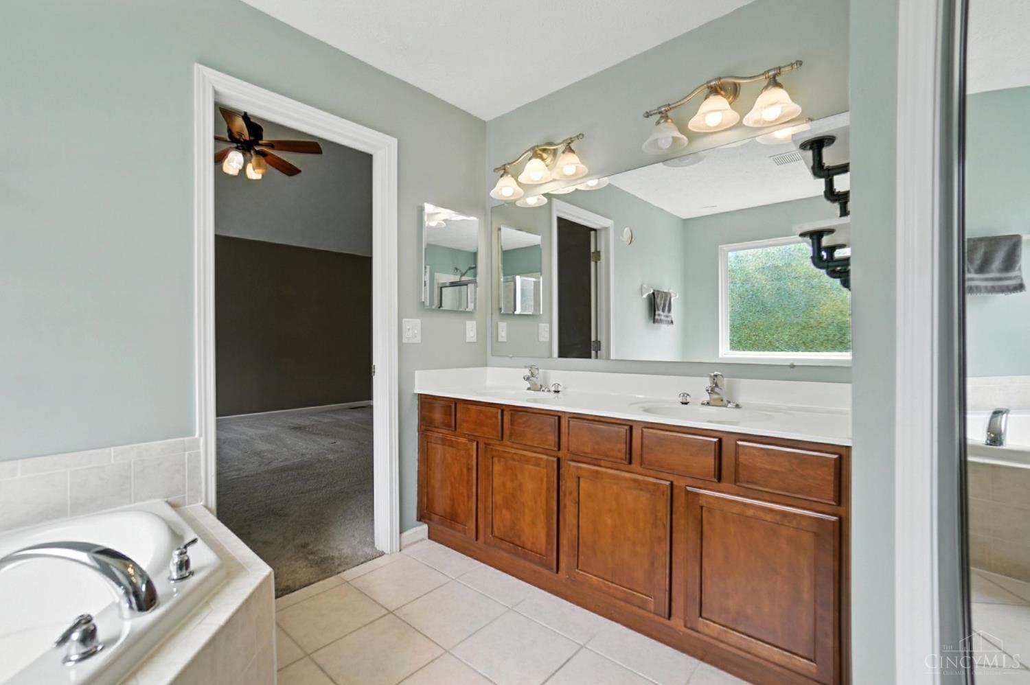 1185 Lake Wood Court