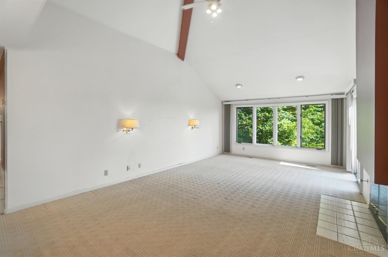2088 Raeburn Drive