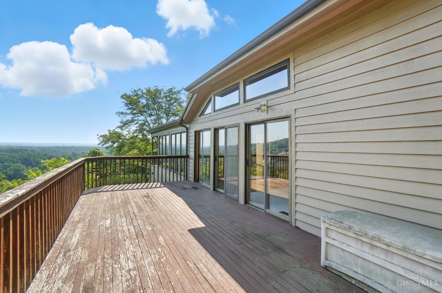 2088 Raeburn Drive