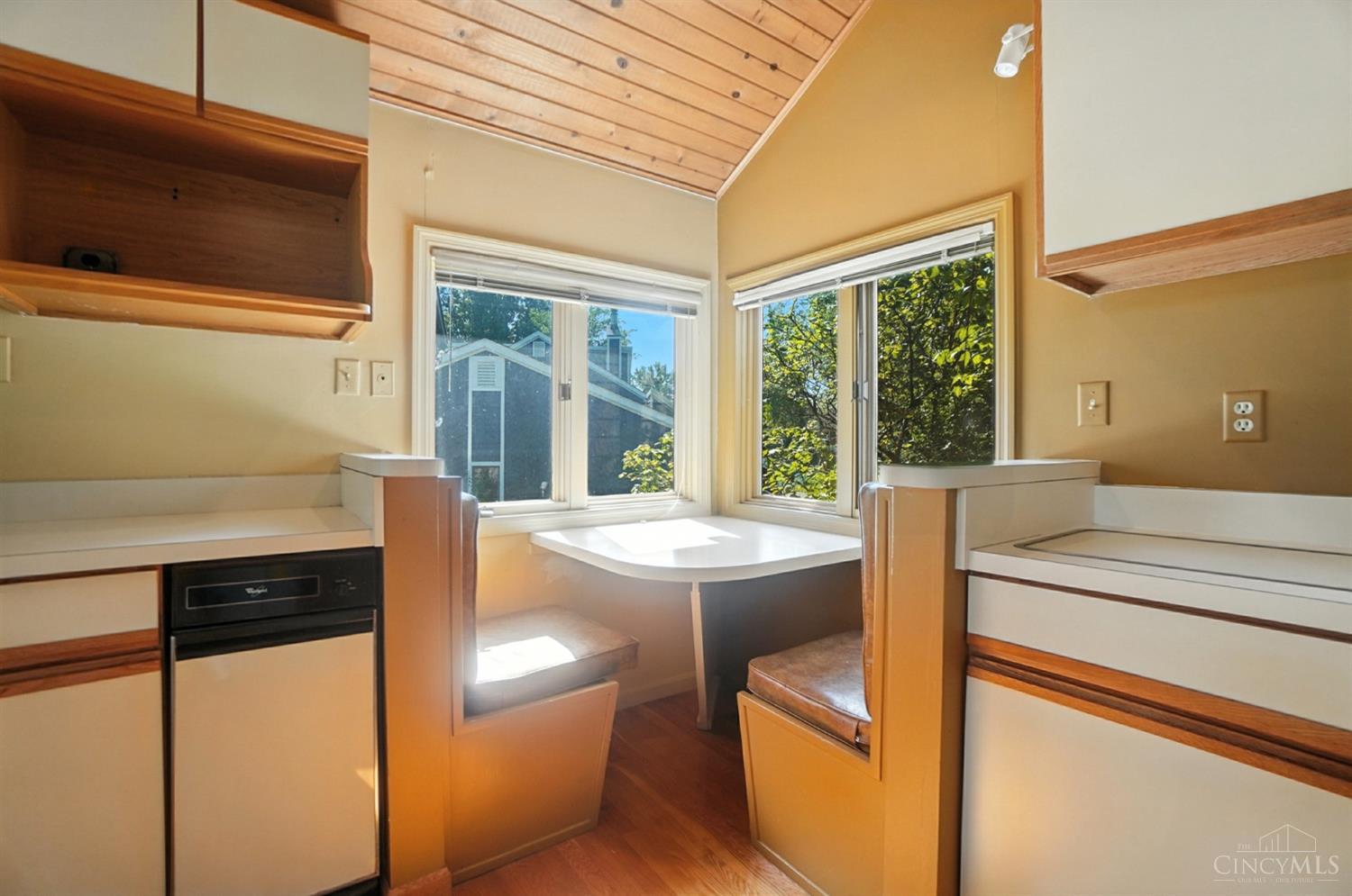 2088 Raeburn Drive