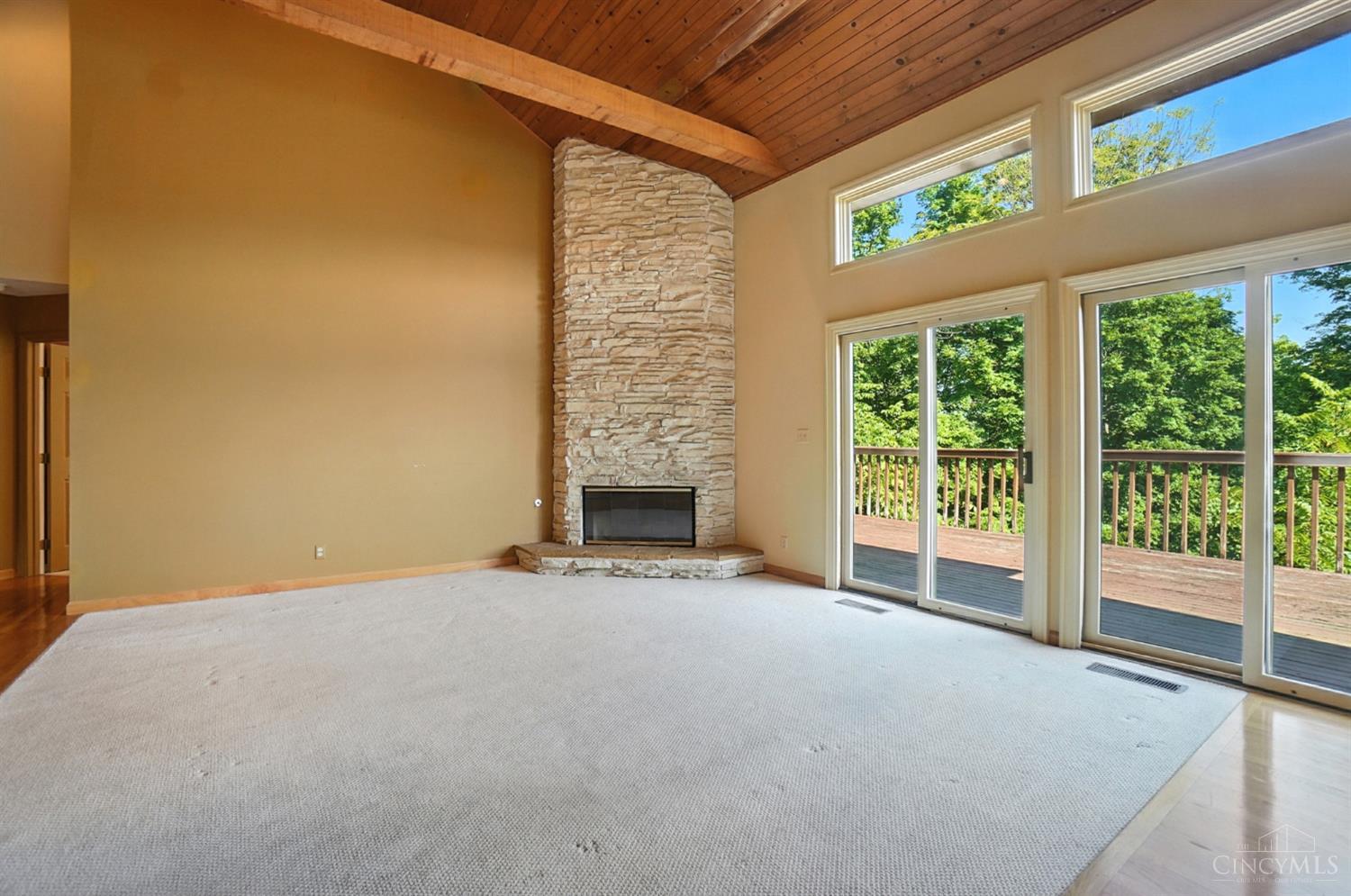 2088 Raeburn Drive