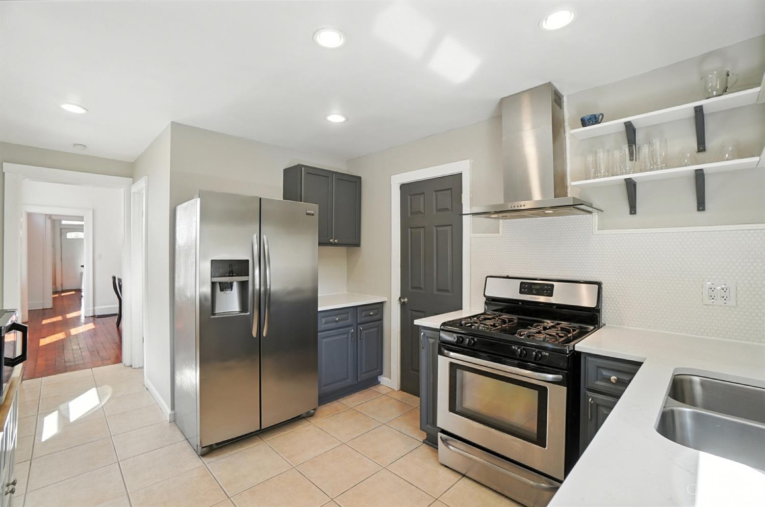 4242 Williamson Place