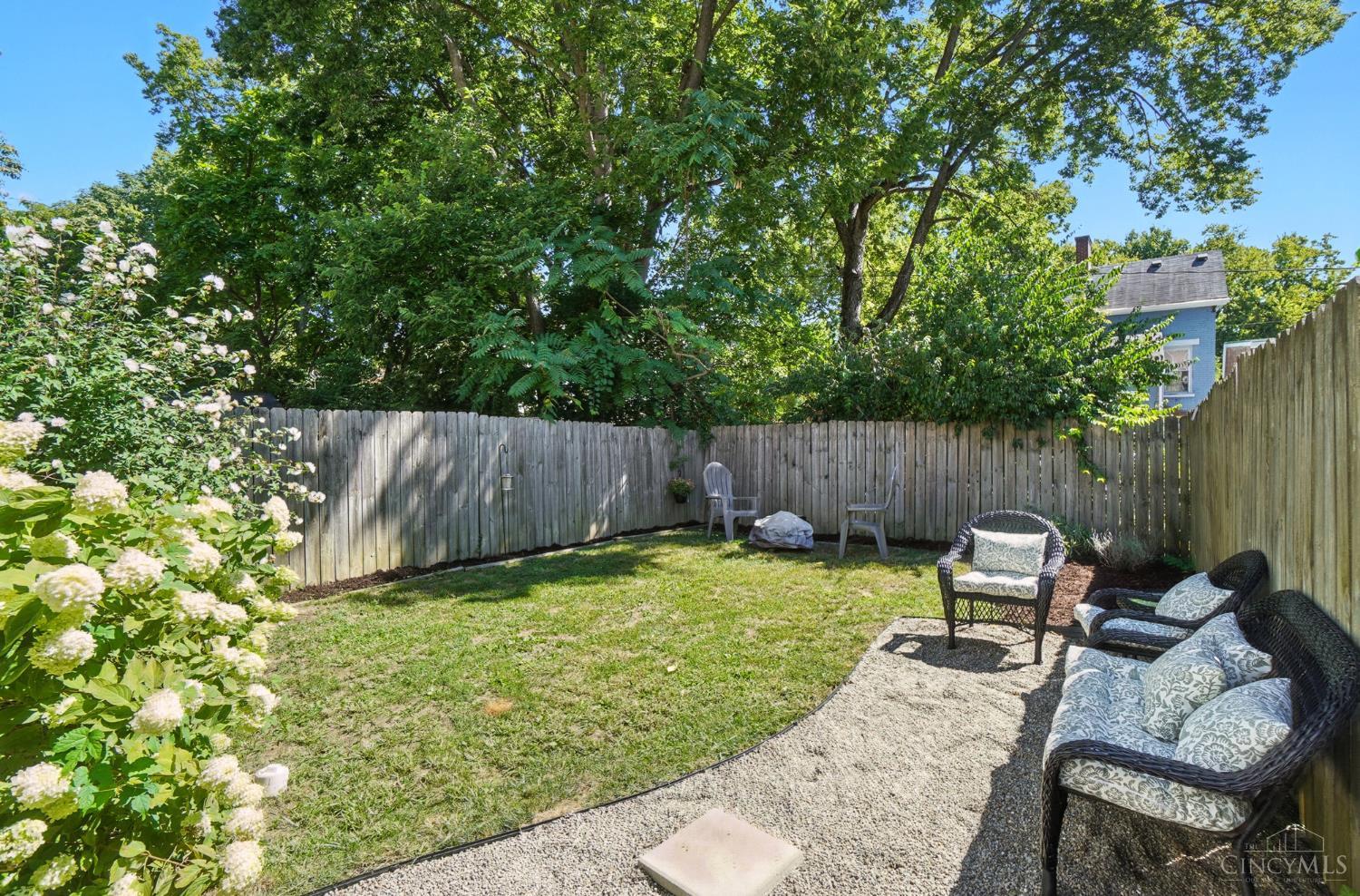 4242 Williamson Place