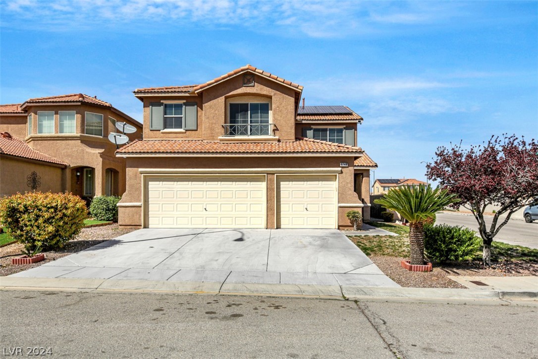 9748 Ridgebluff Avenue