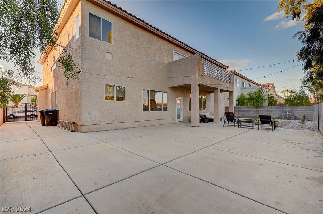 5440 Regal Peak Drive