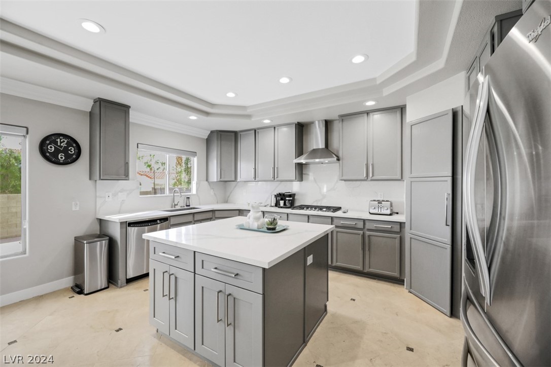 5440 Regal Peak Drive